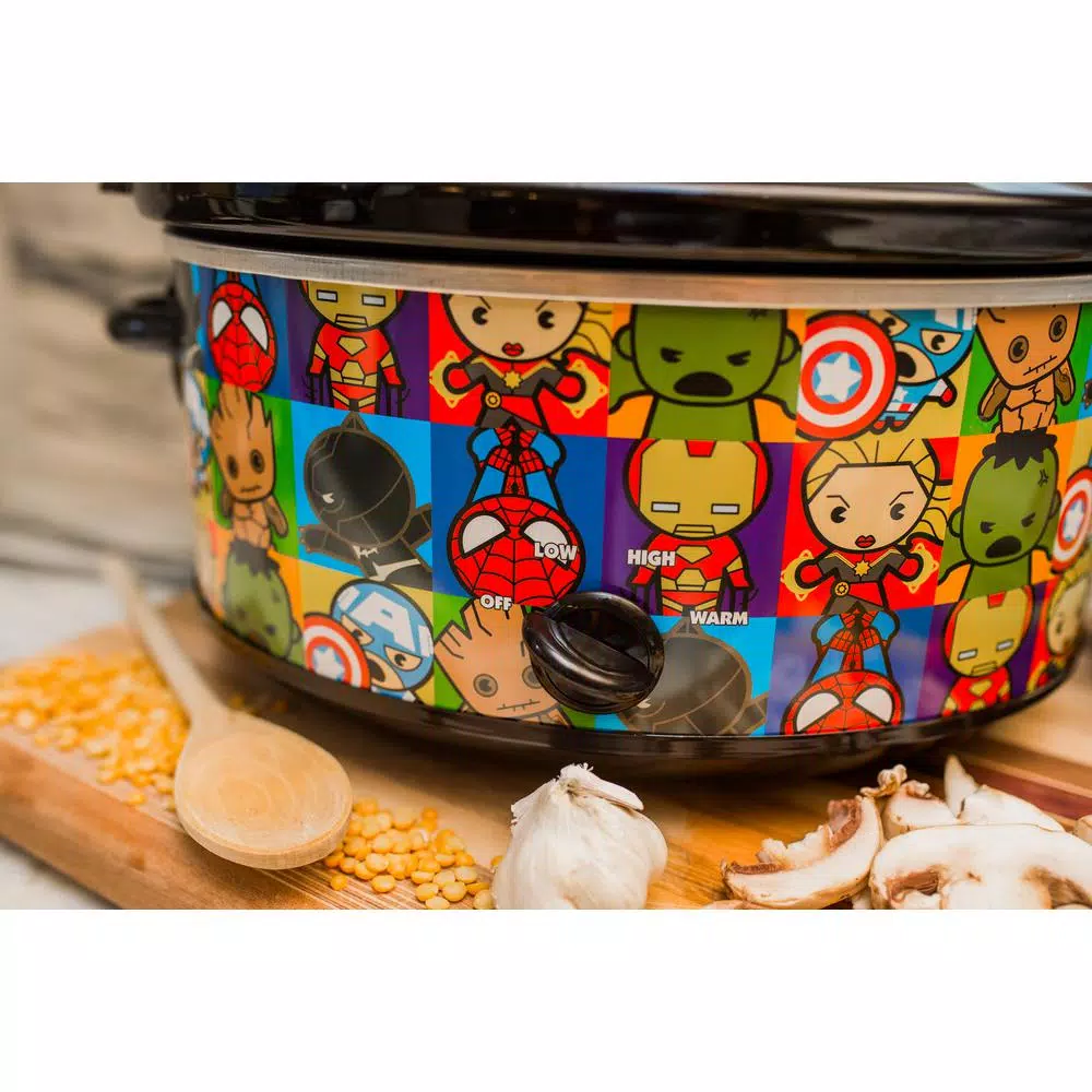 Cookers Uncanny Brands Marvel Kawaii 7qt. Slow Cooker Black 2 Cookers Uncanny Brands Marvel Kawaii 7qt. Slow Cooker Black - Image 2